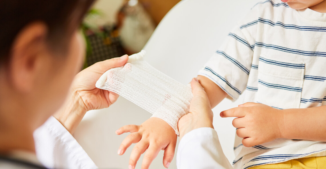 shutterstock_1856316631-1.jpg Paediatric First Aid Certification - Image 1